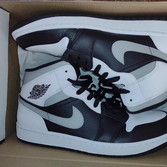 NIKE AIR JORDAN 1 MID Whiteシャドウ 25cm ナイキ エア ジョーダン 1 ミッド - ホワイト シャドウ